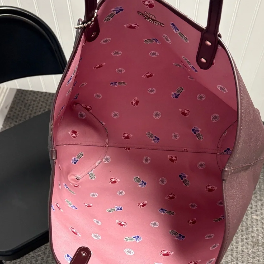 Coach X Disney Snow White Reversible Tote